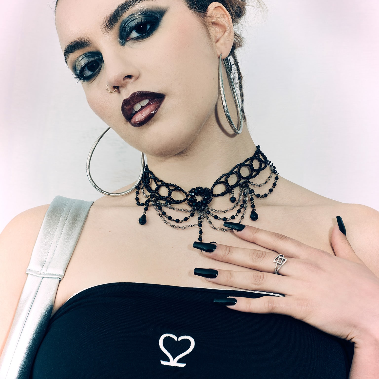 Makeup Bustier Caesura
